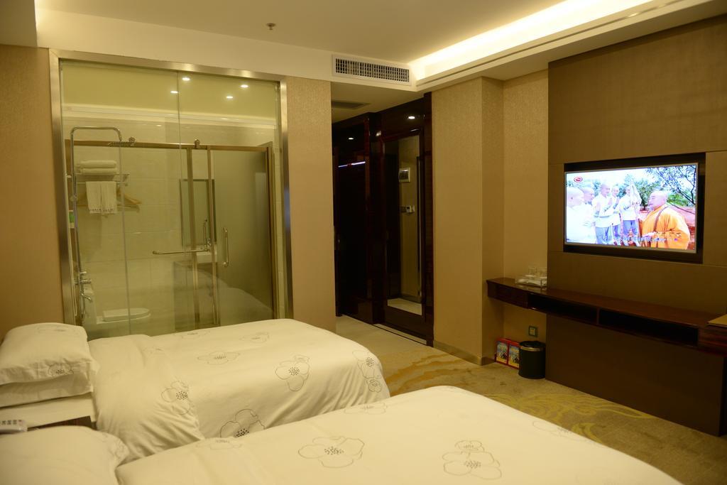 Tie Cheng Hotel Гуанчжоу Экстерьер фото